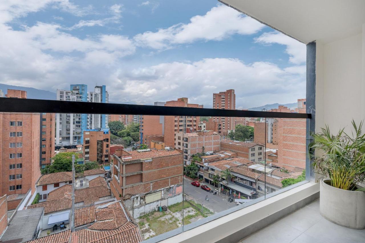 Apartamentos Housy Laureles 麦德林 外观 照片