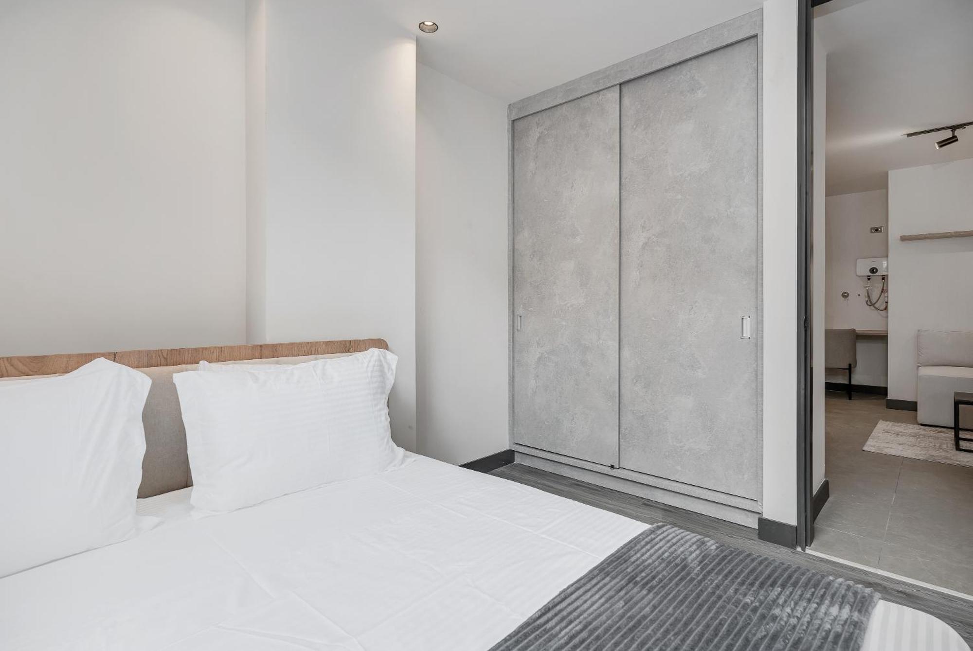 Apartamentos Housy Laureles 麦德林 外观 照片