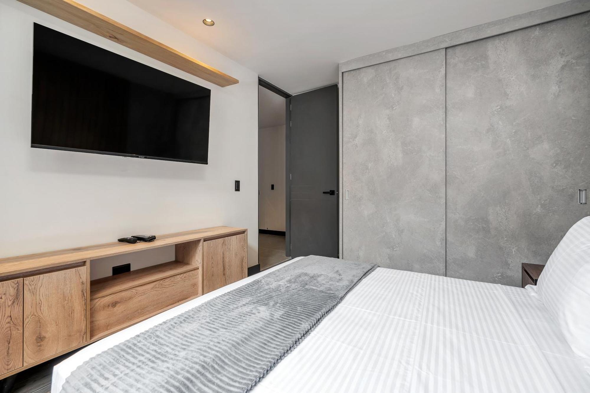 Apartamentos Housy Laureles 麦德林 外观 照片