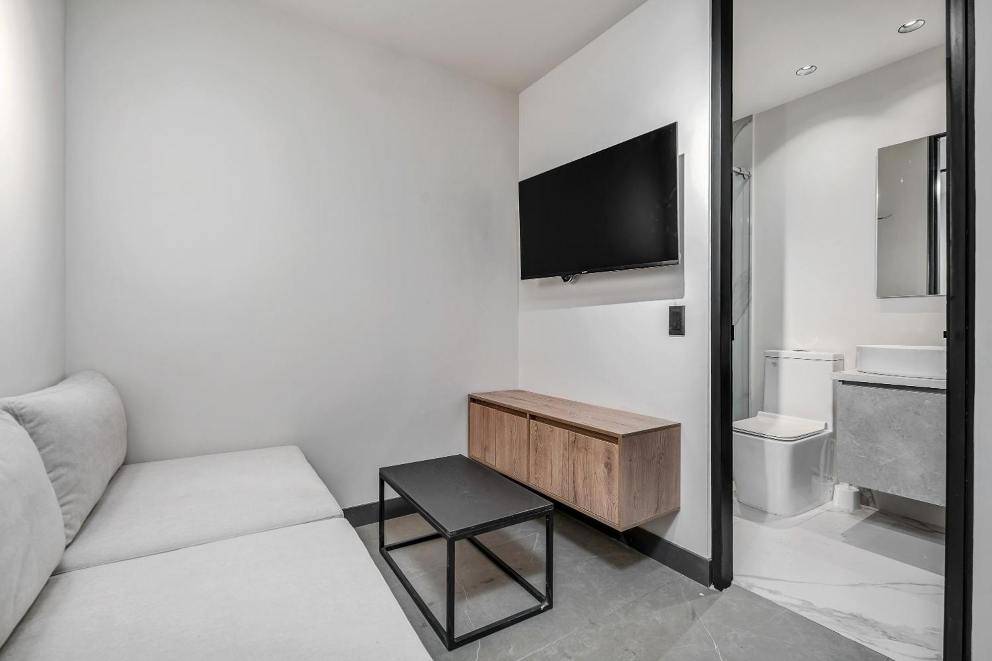 Apartamentos Housy Laureles 麦德林 外观 照片