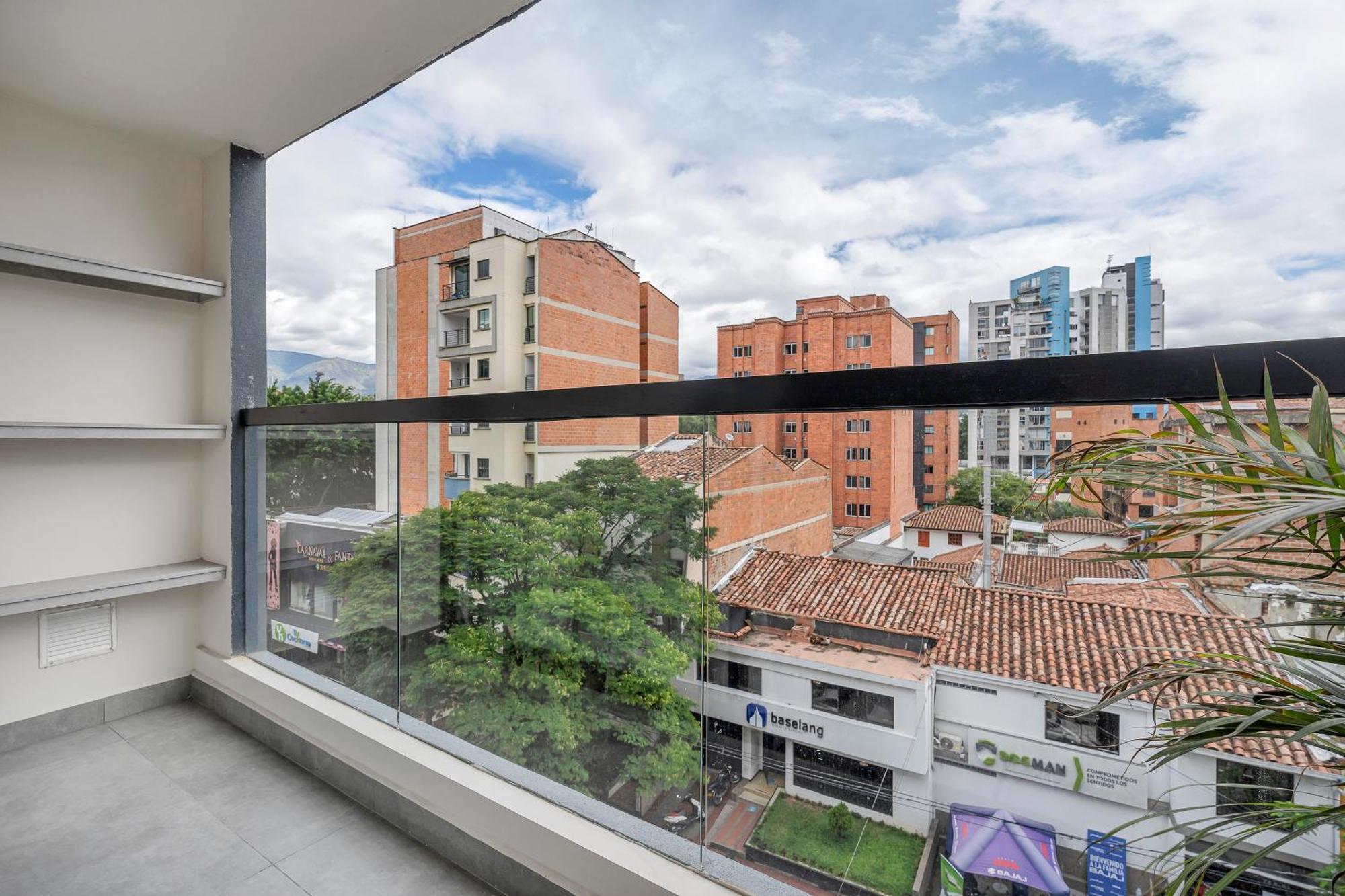 Apartamentos Housy Laureles 麦德林 外观 照片