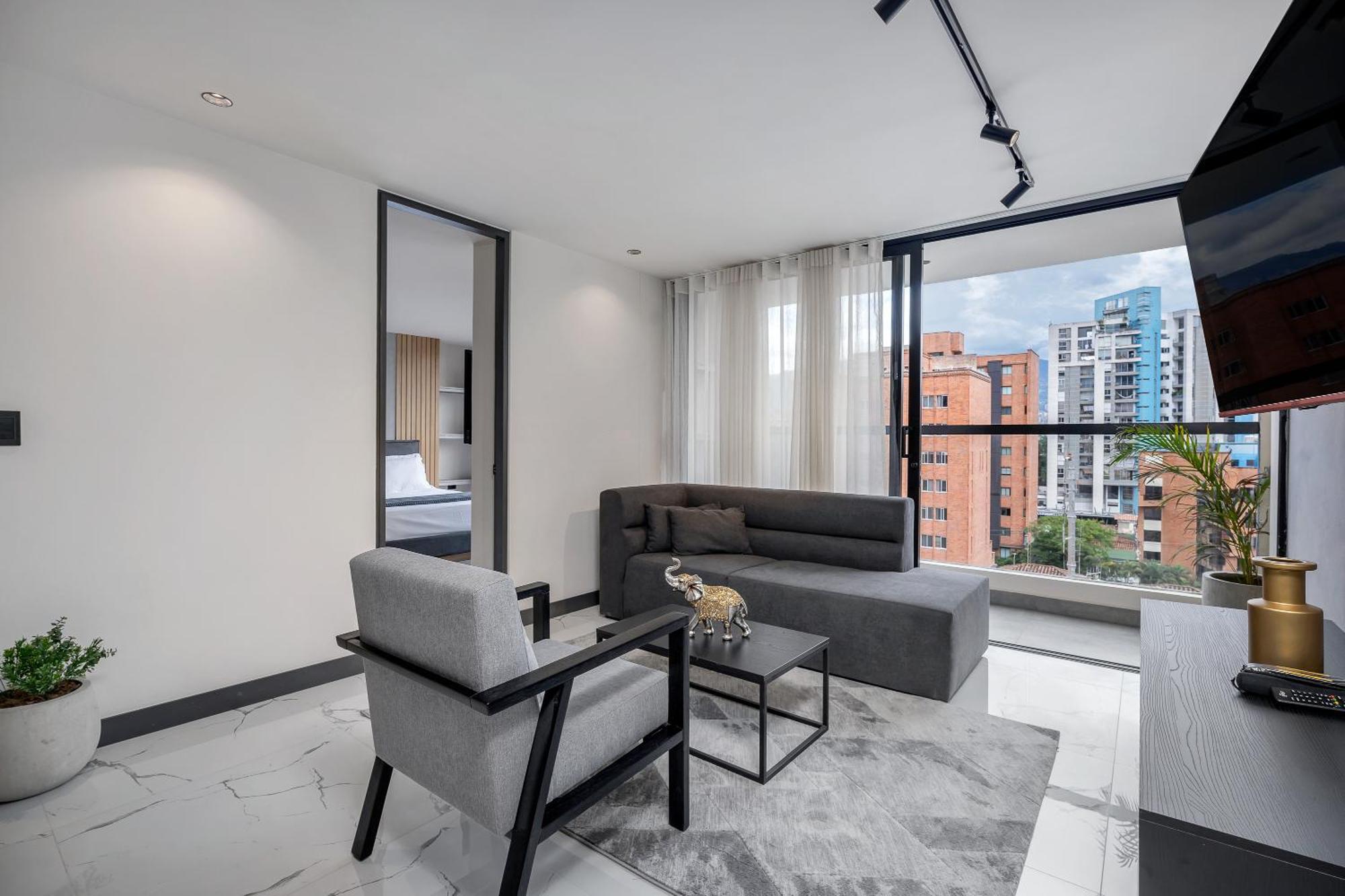 Apartamentos Housy Laureles 麦德林 外观 照片